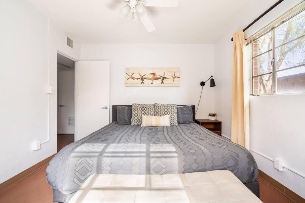 투산 Bright & Airy Near Uofa, 2 Min To Banner 아파트 외부 사진
