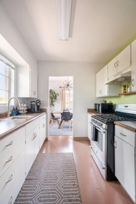 투산 Bright & Airy Near Uofa, 2 Min To Banner 아파트 외부 사진